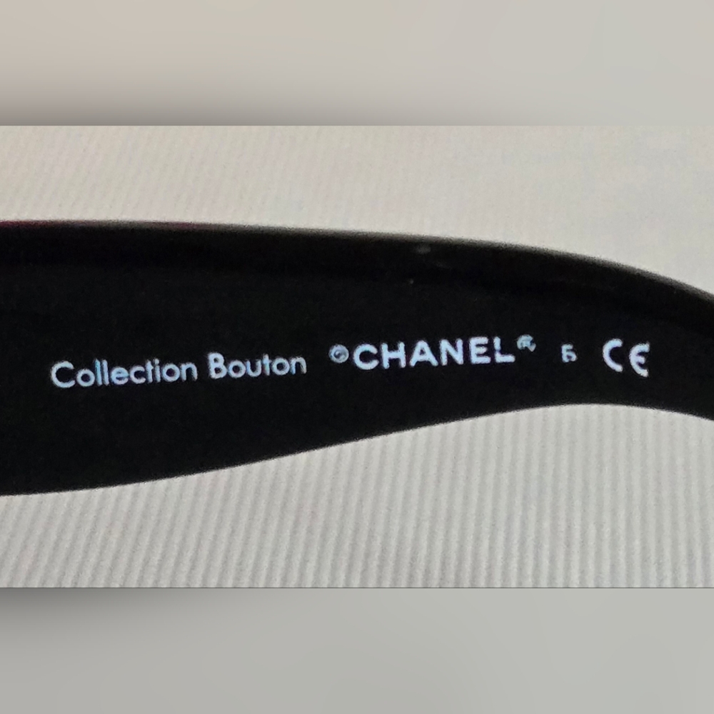 Chanel Vintage Collection Bouton Sunglasses 5193 B - Picture 5 of 16